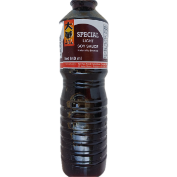 TAI HUA - Special Light Soy Sauce (640ml)